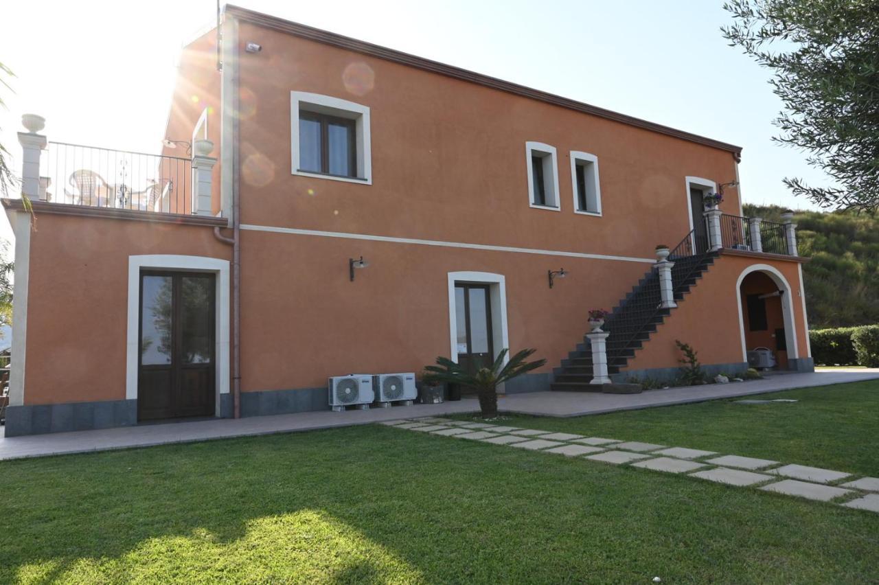 Arcobaleno Dell'Etna Villa Calatabiano Buitenkant foto
