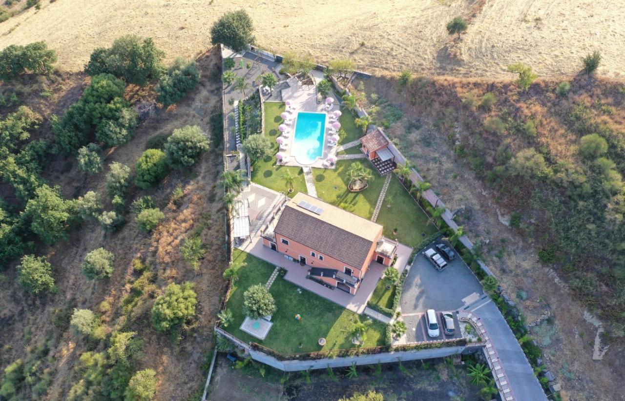 Arcobaleno Dell'Etna Villa Calatabiano Buitenkant foto